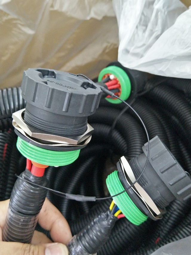 Cable eléctrico Hraness del conector del fabricante del arnés de cable de la fuente automotriz del OEM para la maquinaria agrícola