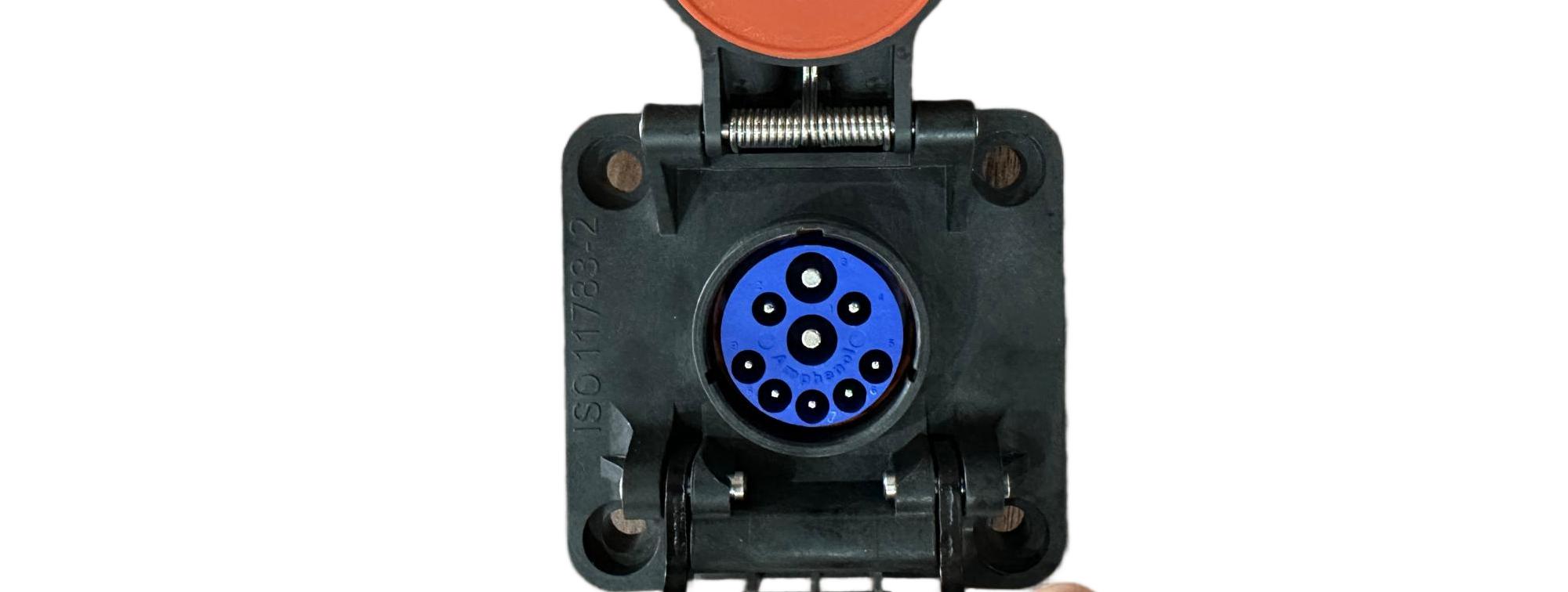 Cable de reposición ISOBUS y cable de equipo ISOBUS Básico